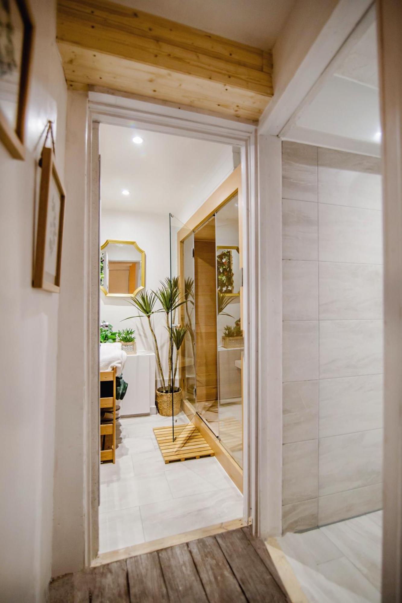 Modern Central Luxury Home With Hot Tub Sauna 11Ppl Sheffield Exteriér fotografie