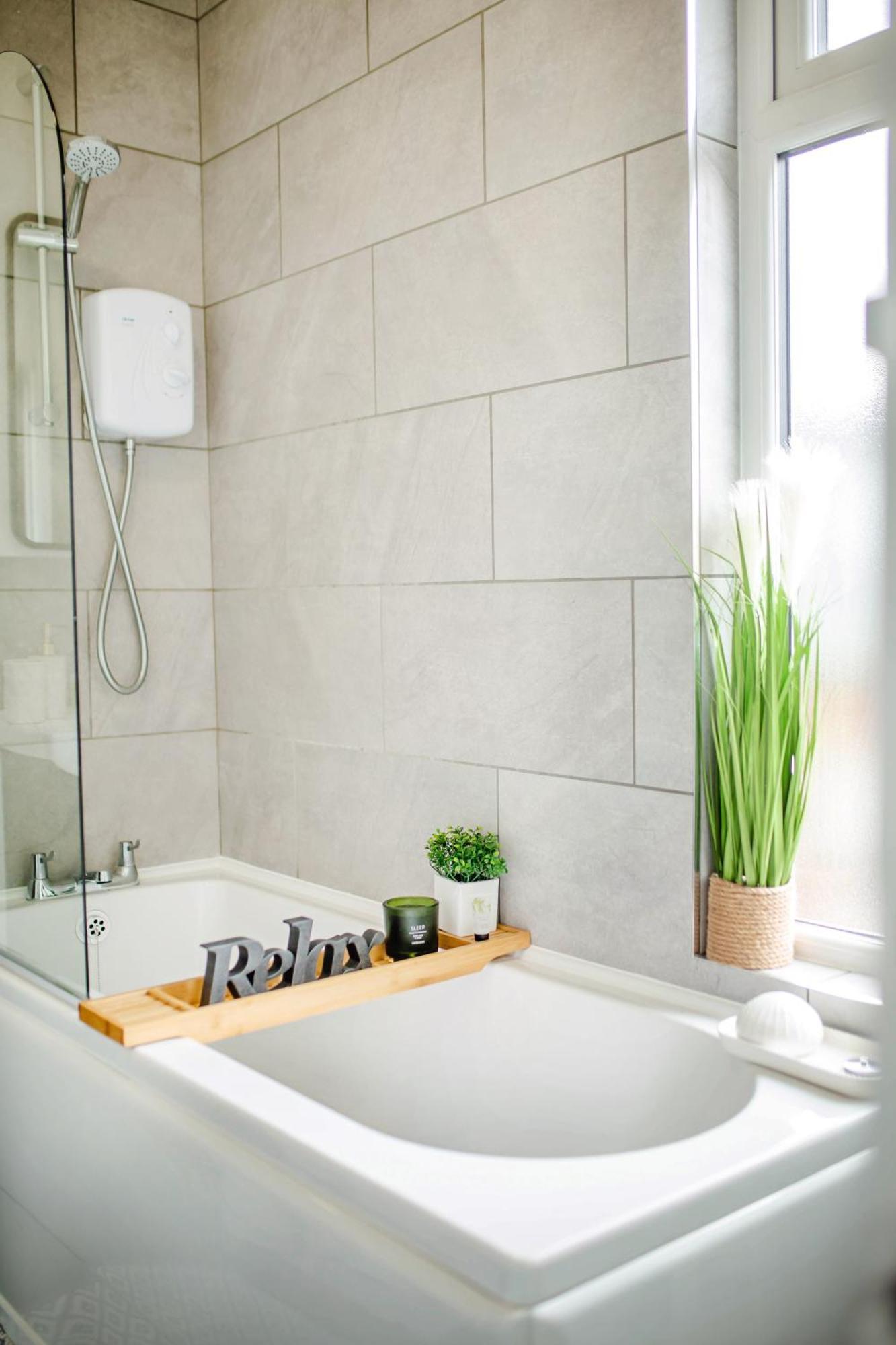 Modern Central Luxury Home With Hot Tub Sauna 11Ppl Sheffield Exteriér fotografie