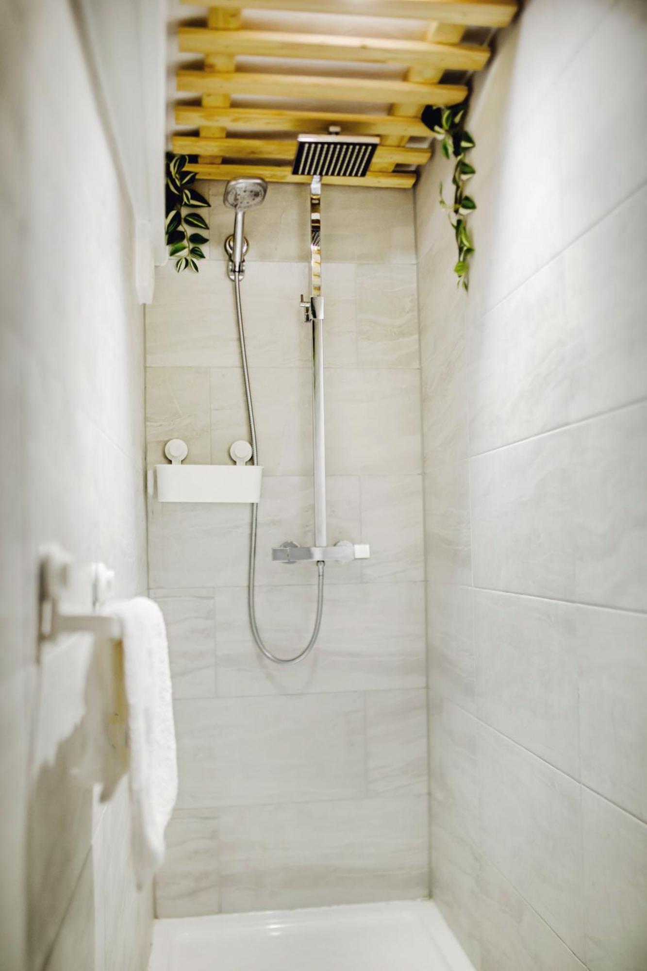 Modern Central Luxury Home With Hot Tub Sauna 11Ppl Sheffield Exteriér fotografie